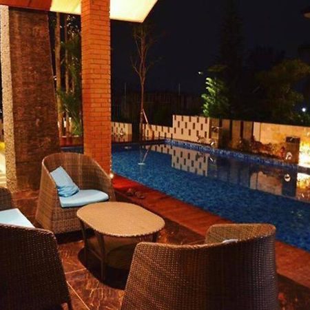 Villa Agro Kusuma Pinus R7 Batu  Exterior photo